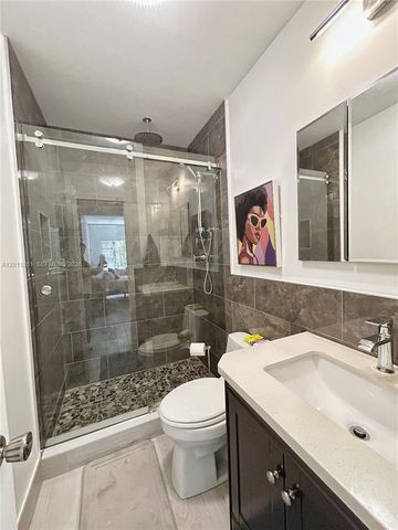 5840 NE 22nd Way 728, Fort Lauderdale, FL 33308