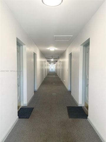 5840 NE 22nd Way 728, Fort Lauderdale, FL 33308