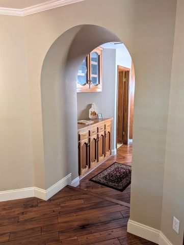 8448 N Bond Street, Fresno, CA 93720