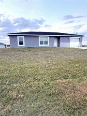 1117 Solar CT, Labelle, FL 33935