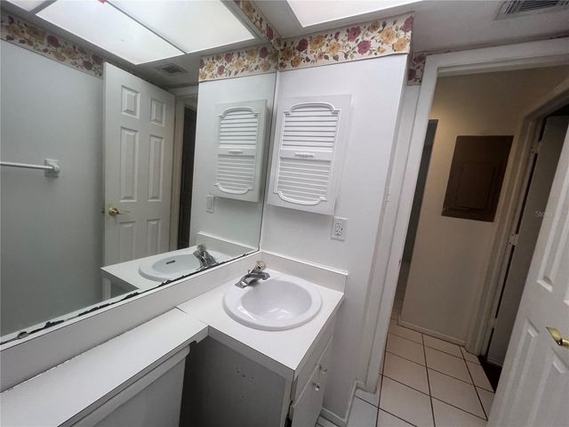 8250 LOMBRA AVENUE, North Port, FL 34287