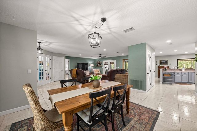 2301 E MARY LUE STREET, Inverness, FL 34453