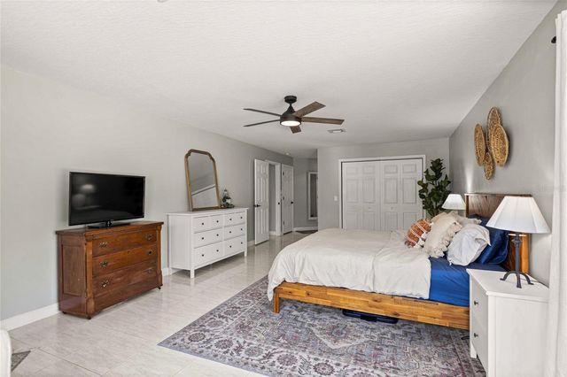 2301 E MARY LUE STREET, Inverness, FL 34453