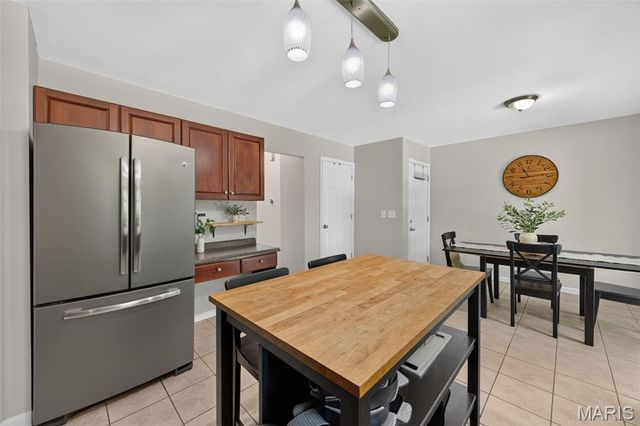17 Congressional Way Court, O'fallon, MO 63368