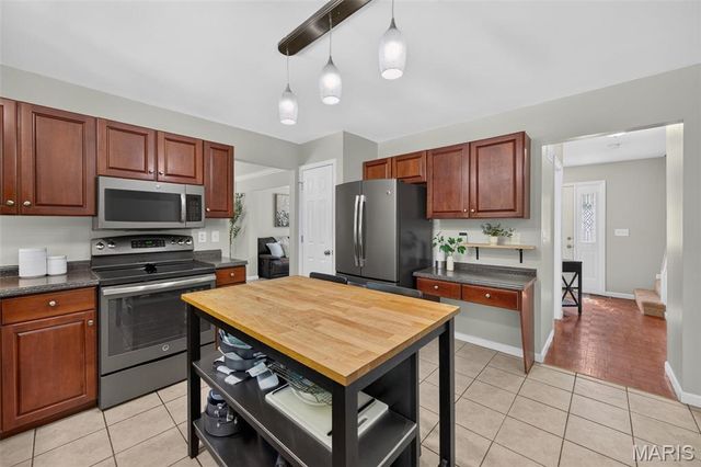 17 Congressional Way Court, O'fallon, MO 63368