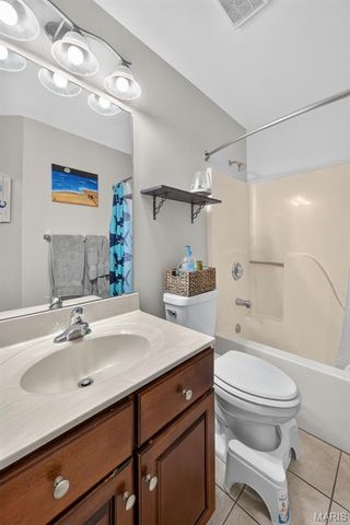 17 Congressional Way Court, O'fallon, MO 63368