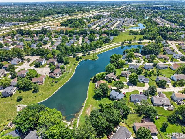 17 Congressional Way Court, O'fallon, MO 63368