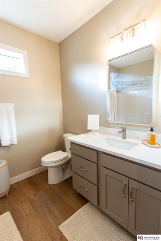 10614 Majestic Lane, Lincoln, NE 68527