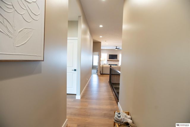 10614 Majestic Lane, Lincoln, NE 68527