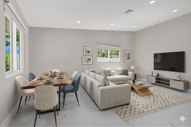 23392 E Country Club Dr Drive E, Watergate, Boca Raton, FL 33428