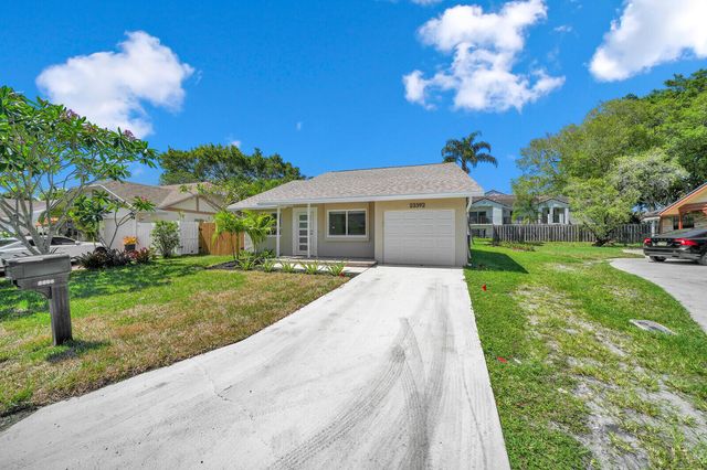 23392 E Country Club Dr Drive E, Watergate, Boca Raton, FL 33428