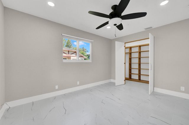 23392 E Country Club Dr Drive E, Watergate, Boca Raton, FL 33428