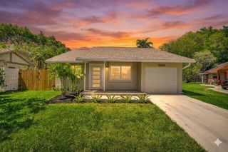 23392 E Country Club Dr Drive E, Watergate, Boca Raton, FL 33428