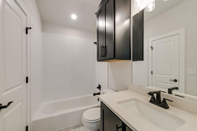 8606 Dongan DR, Austin, TX 78744