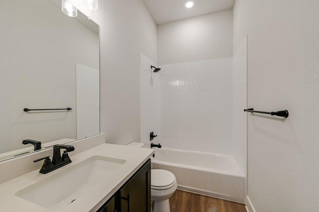 8606 Dongan DR, Austin, TX 78744