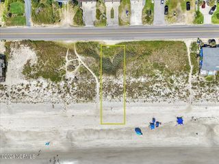 5517 E Beach Drive, Oak Island, NC 28465