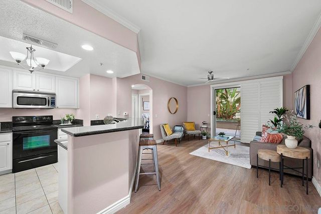 4165 Executive Dr F107, La Jolla, CA 92037