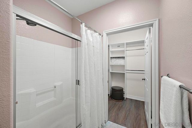 4165 Executive Dr F107, La Jolla, CA 92037