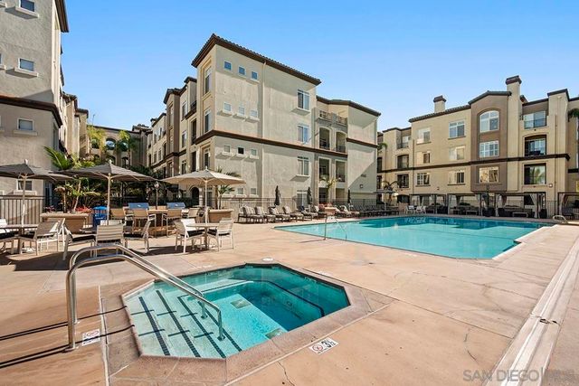 4165 Executive Dr F107, La Jolla, CA 92037