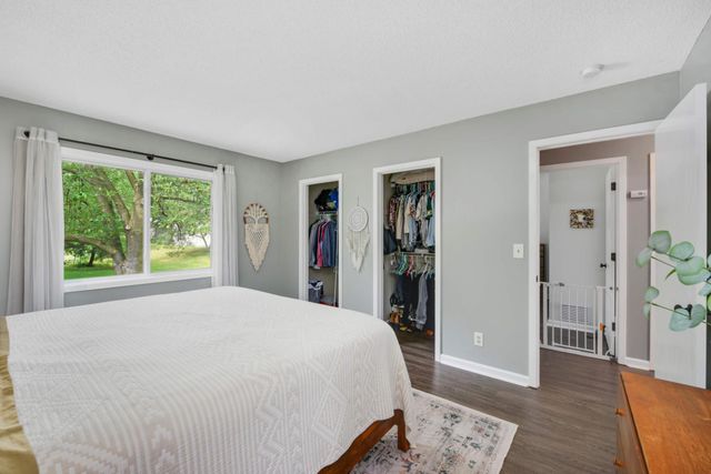 8920 Darnel Road, Eden Prairie, MN 55347