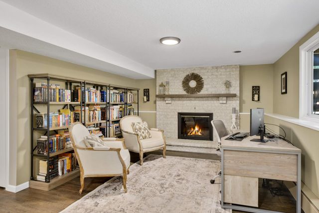 8920 Darnel Road, Eden Prairie, MN 55347