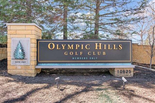 8920 Darnel Road, Eden Prairie, MN 55347