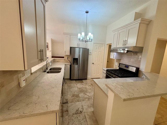 7815 Log Hollow Drive, Houston, TX 77040
