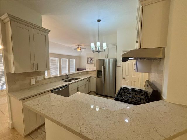 7815 Log Hollow Drive, Houston, TX 77040