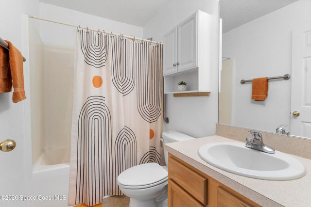 1452 Seahouse Street, Sebastian, FL 32958