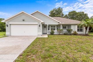 1452 Seahouse Street, Sebastian, FL 32958