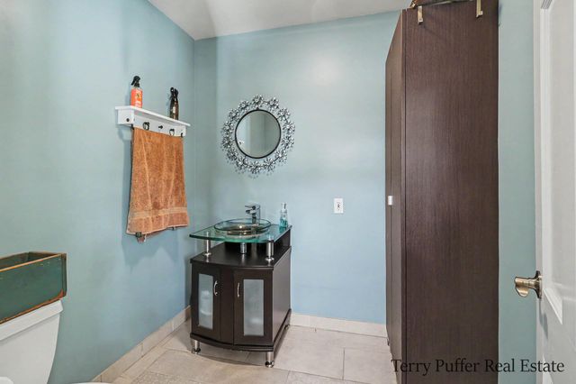 695 Miller Drive, North Muskegon City, MI 49445