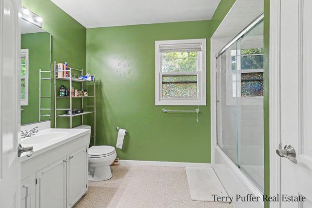 695 Miller Drive, North Muskegon City, MI 49445