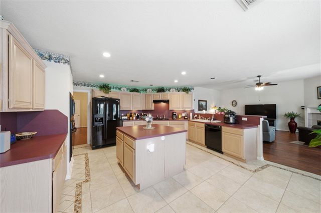 2303 Dogwood Street, League City, TX 77573