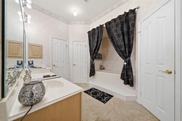 2303 Dogwood Street, League City, TX 77573