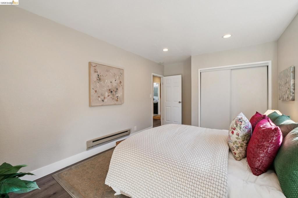 Image 18 of property listing at 1944 E 20Th St, Oakland, CA 94606