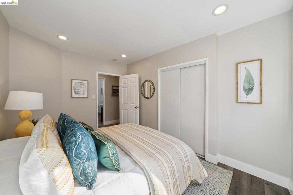 Image 22 of property listing at 1944 E 20Th St, Oakland, CA 94606