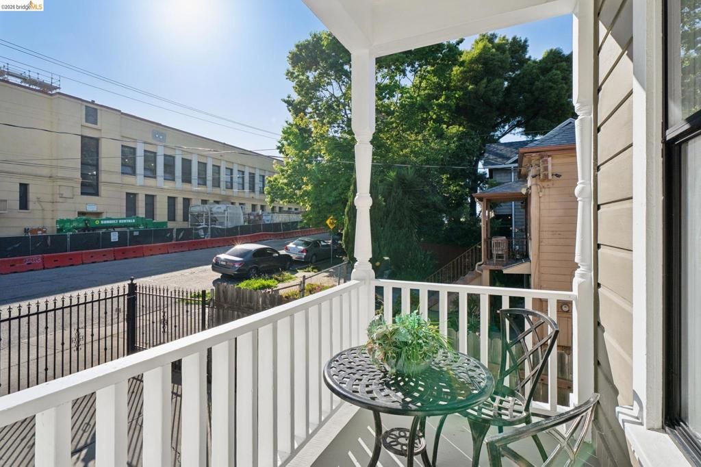 Image 28 of property listing at 1944 E 20Th St, Oakland, CA 94606