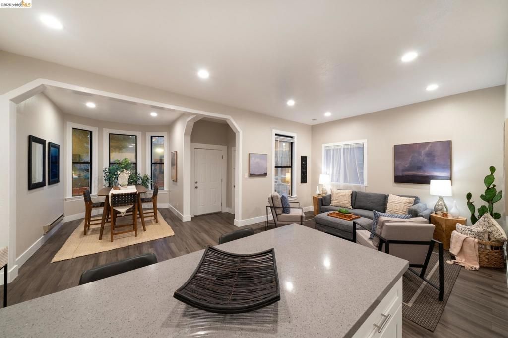 Image 30 of property listing at 1944 E 20Th St, Oakland, CA 94606