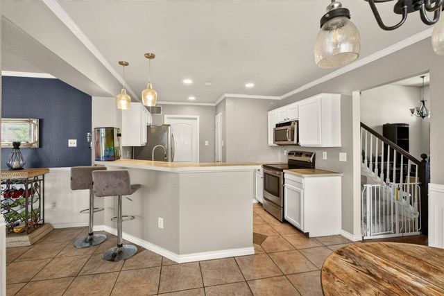 2272 Bresee Drive, Carrollton, TX 75010