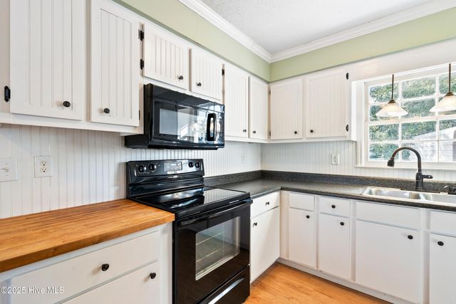 4905 Tupelo Drive, Wilmington, NC 28411