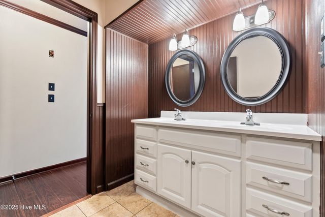 4905 Tupelo Drive, Wilmington, NC 28411