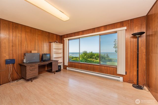 432 W Anderson Road, Sequim, WA 98382