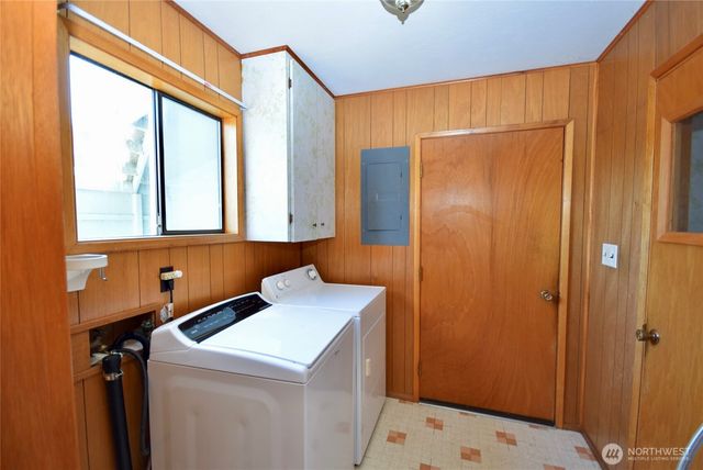 432 W Anderson Road, Sequim, WA 98382