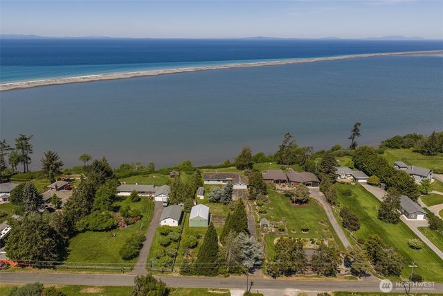 432 W Anderson Road, Sequim, WA 98382