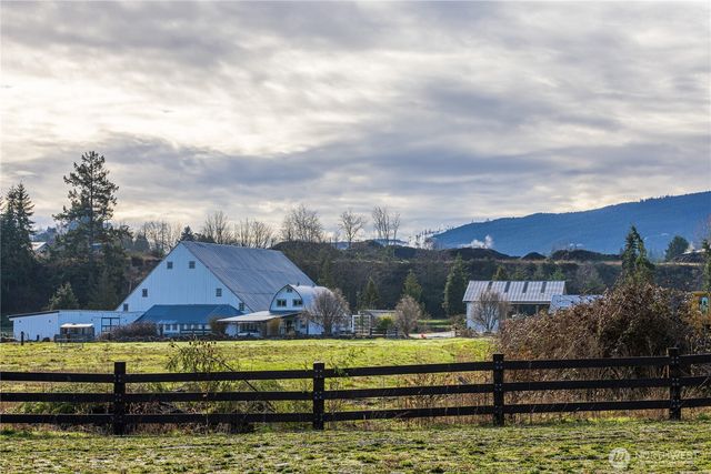 21 Dover Lane, Sequim, WA 98382