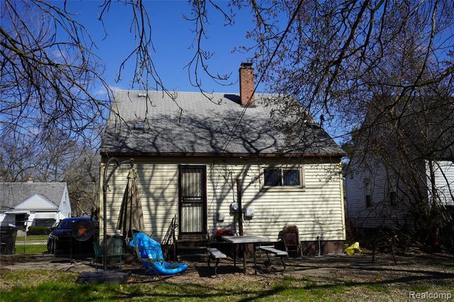 20115 Santa Barbara Drive, Detroit, MI 48221