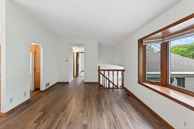 8320 Cooper Way, Inver Grove Heights, MN 55076