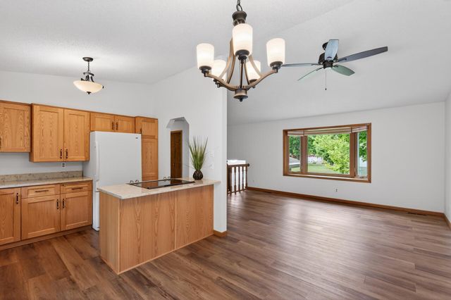 8320 Cooper Way, Inver Grove Heights, MN 55076