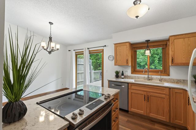 8320 Cooper Way, Inver Grove Heights, MN 55076