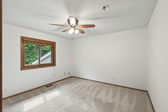 8320 Cooper Way, Inver Grove Heights, MN 55076
